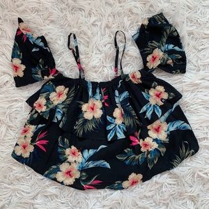 Hollister crop top